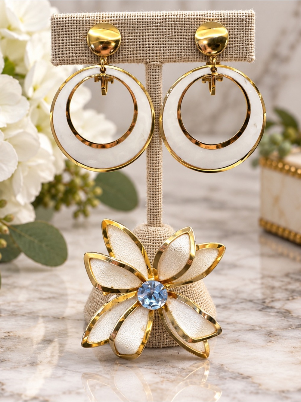 Vintage 1970s White and Gold Pin and Earrings